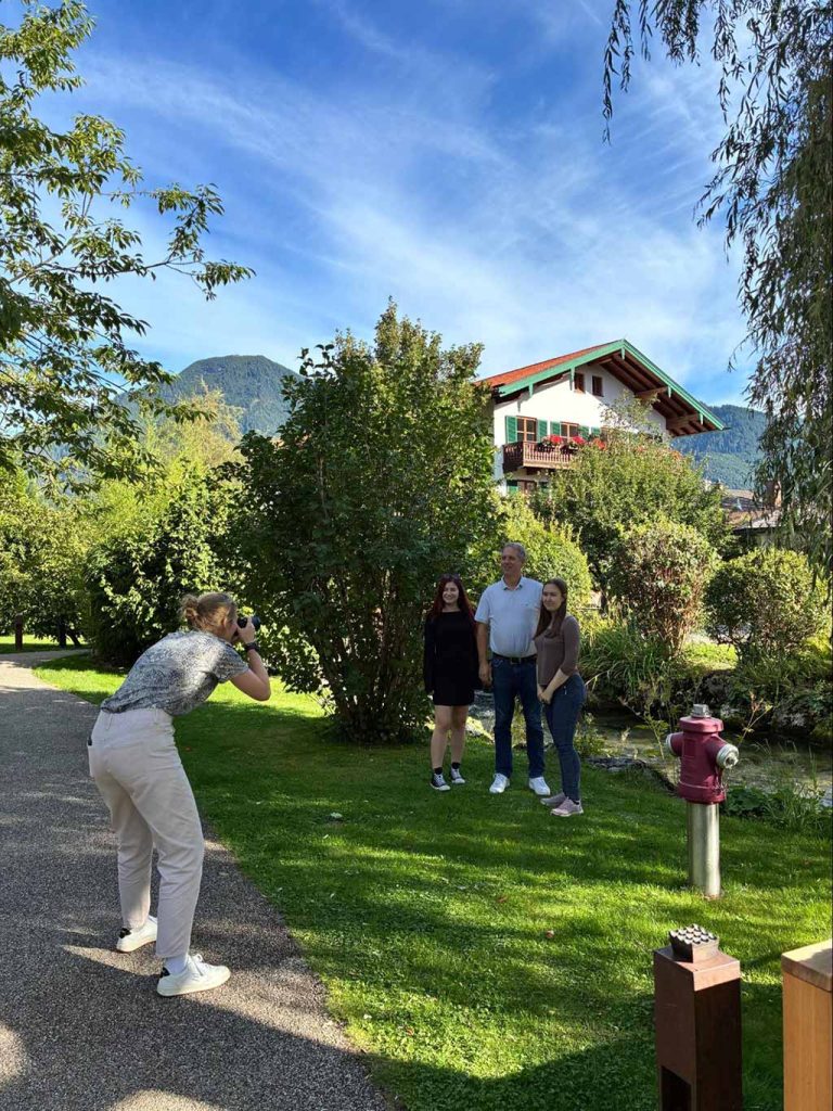 The perfect way to wrap up a day of strategy and teamwork with some bubbles and a photoshoot in beautiful scenery!