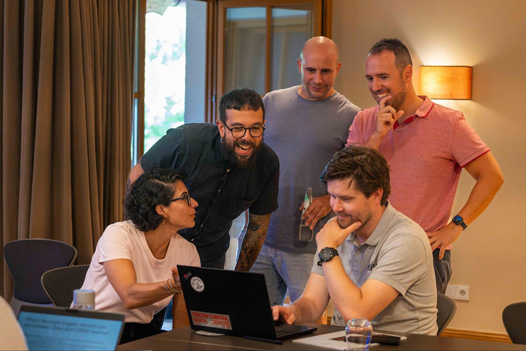 The Spanish team together with co-founder Oula Lehtinen experimenting with the latest AI-tools from Google